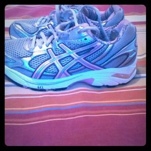 Gently used Asics GT 2150 womens running shoes